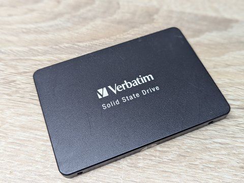 SSD Verbatim Vi500 S3 240 ГБ 2.5" Б/В