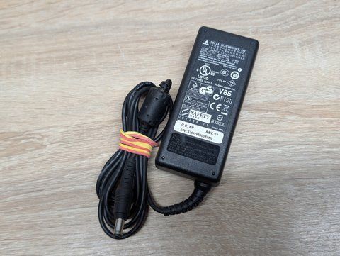 Блок живлення Delta Electronics 65W 19V 3.42A 5.5 x&nbsp;2.5мм Б/В