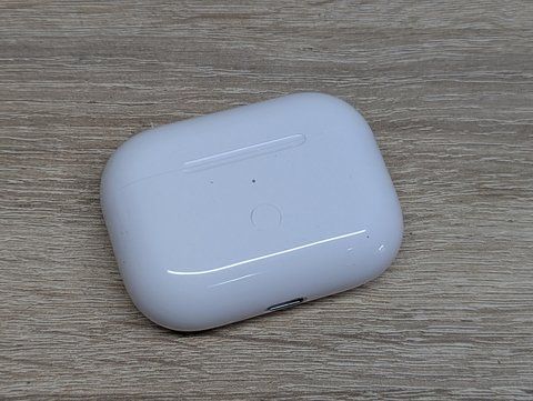Новий Зарядний кейс сумісний з навушниками AirPods Pro 1-го та 2-го поколінь L