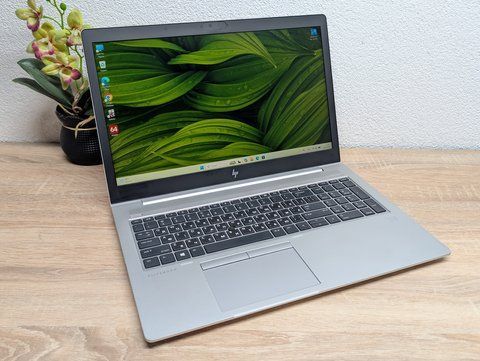 Ноутбук HP EliteBook 755 G5: 15.6 Full HD, AMD Ryzen 3 Pro, 16 GB DDR4, AMD Radeon Vega 6 1Gb, SSD 256Gb Б/В