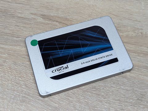 SSD Crucial MX300 2.5 525GB 2.5" Б/В