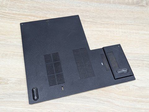 Cервісна кришка для ноутбука Lenovo ThinkPad L560,L570 Б/В