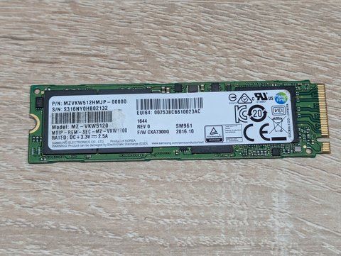 SSD Samsung SM961 NVMe 512Gb M.2 2280 Життя 100% Б/В