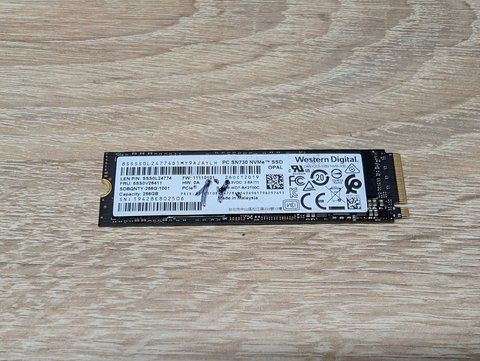 SSD Western Digital PC SN730 256Gb NVMe M.2 2280 Життя 99% Б/В