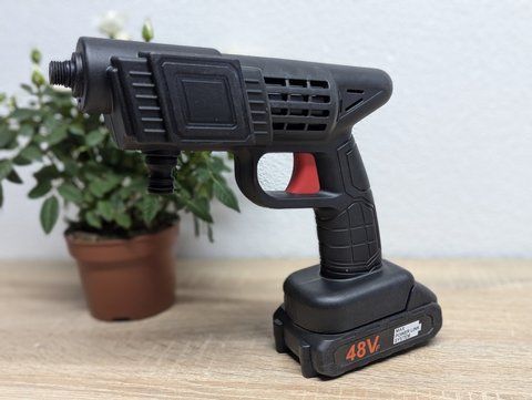 Новий Акумуляторна мийка високого тиску VOLTRONIC YT-435 48V