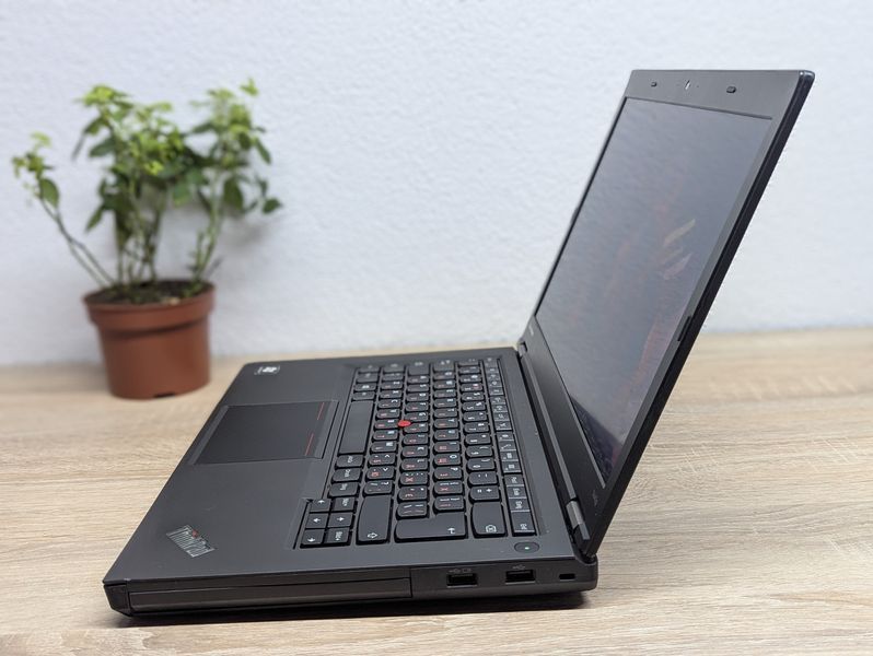 Ноутбук Lenovo T440p: 14, Intel Core i5-4300M, 8 GB DDR3, Intel HD Graphics, SSD 128Gb Б/В