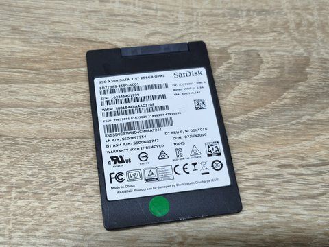 SSD SanDisk X300 256Gb 2.5" Життя 100% Б/В