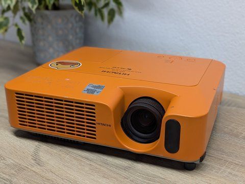 Проектор HITACHI ED-X10 Multimedia LCD Б/В