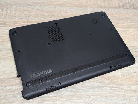 Піддон для ноутбука Toshiba Satellite U920T\U925T Б/В