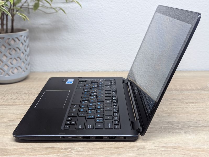 Уцінка!Ноутбук Б/в Asus VivoBook Flip TP301UA:13 Full HD,Intel Core i3-6100U 4 GB DDR3,SSD 128Gb Asus151 фото