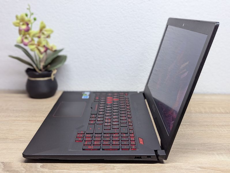 Ноутбук Б\B Asus FX503V:14 Full HD, Intel Core i5-7300HQ,16 GB DDR4, GeForce GTX 1050 2GB,SSD 256Gb+HDD 500Gb Asus184 фото