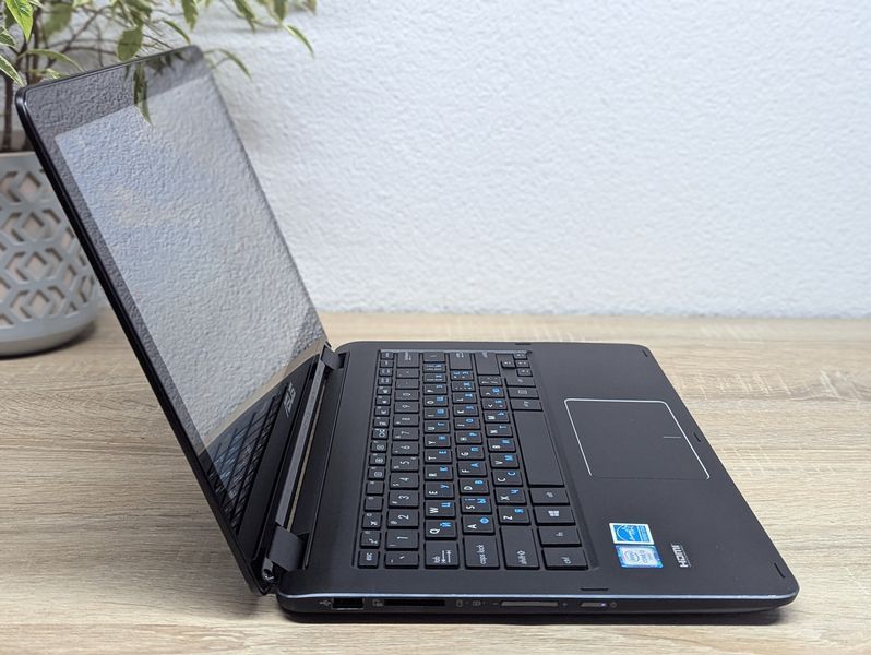 Уцінка!Ноутбук Б/в Asus VivoBook Flip TP301UA:13 Full HD,Intel Core i3-6100U 4 GB DDR3,SSD 128Gb Asus151 фото