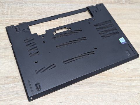 Нижня частина корпусу для ноутбука Lenovo ThinkPad T470,A475 Б/В