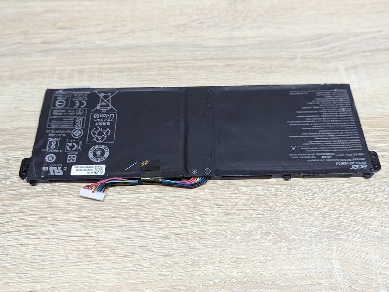 Оригінальна акумуляторна батарея Acer AP16M5J Б/В
