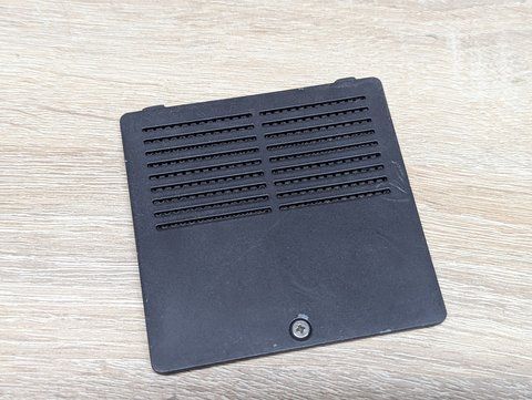 Cервісна кришка відсіку RAM для ноутбука Dell Vostro 1500, 1700\Dell Inspiron 1520, 1521, 1720, 1721 Б/В