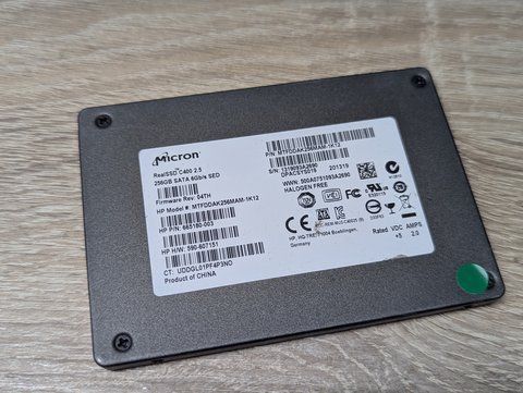 SSD Micron Real C400 256 ГБ 2.5" Життя 100% Б/В