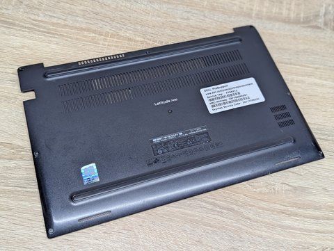 Піддон ноутбука Dell Latitude 7490 Б/В
