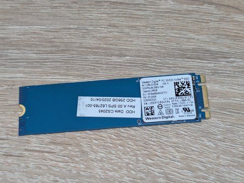SSD Western Digital PC SN520 256GB NVMe M.2 2280 Життя 100% Б/В