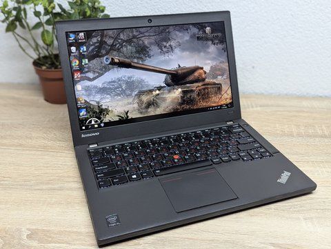 Ноутбук Lenovo ThinkPad X240: 12 Intel Core i5-4210U @1.70GHz 8 GB DDR3 Intel HD Graphics SSD 128Gb(2АКБ) Б/В