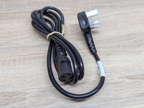 Новий Оригінальний кабель живлення IEC C13 з вилкою тип G