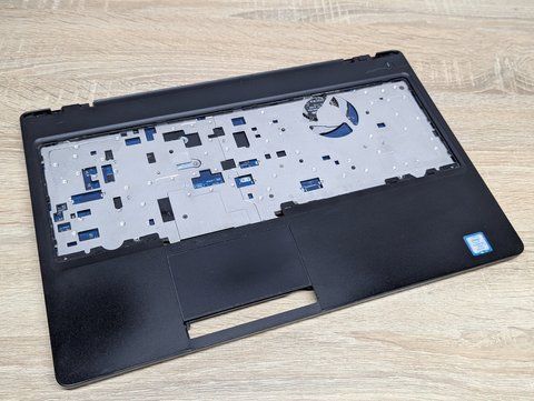 Топкейс+материнська плата i5-8Gen для ноутбука Dell Latitude 5590 Б/В