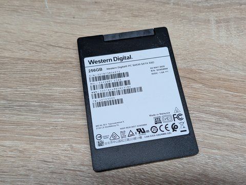 SSD Western Digital SA530 256GB 2.5" Життя 100% Б/В